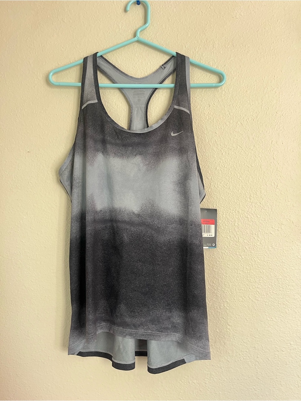 Nike Dri Fit Racerback Tank Top NWT Gray Ombre Athletic Gym Run Size L